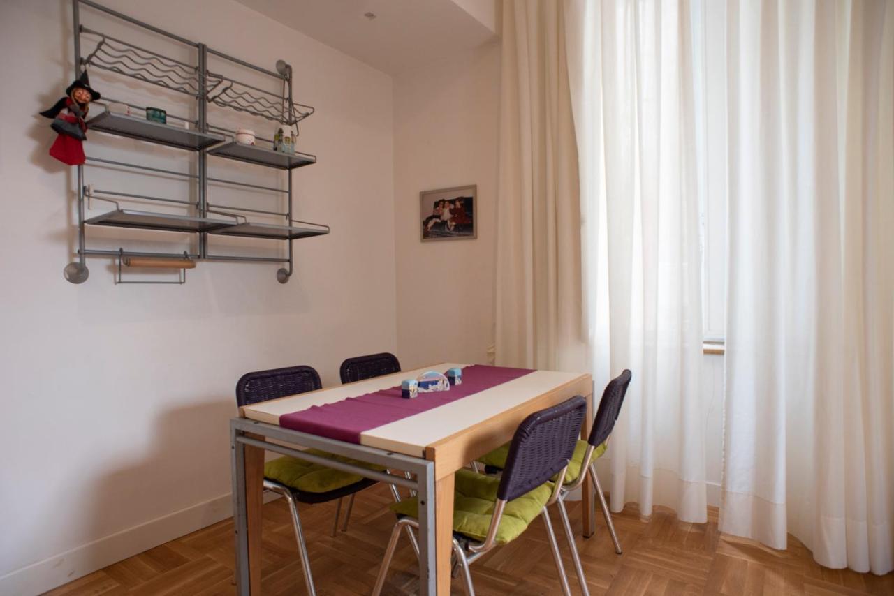 Pignatelli Rooms Napoli Ngoại thất bức ảnh