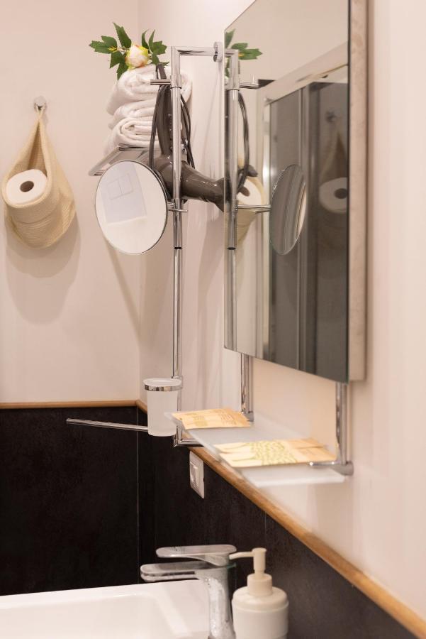 Pignatelli Rooms Napoli Ngoại thất bức ảnh