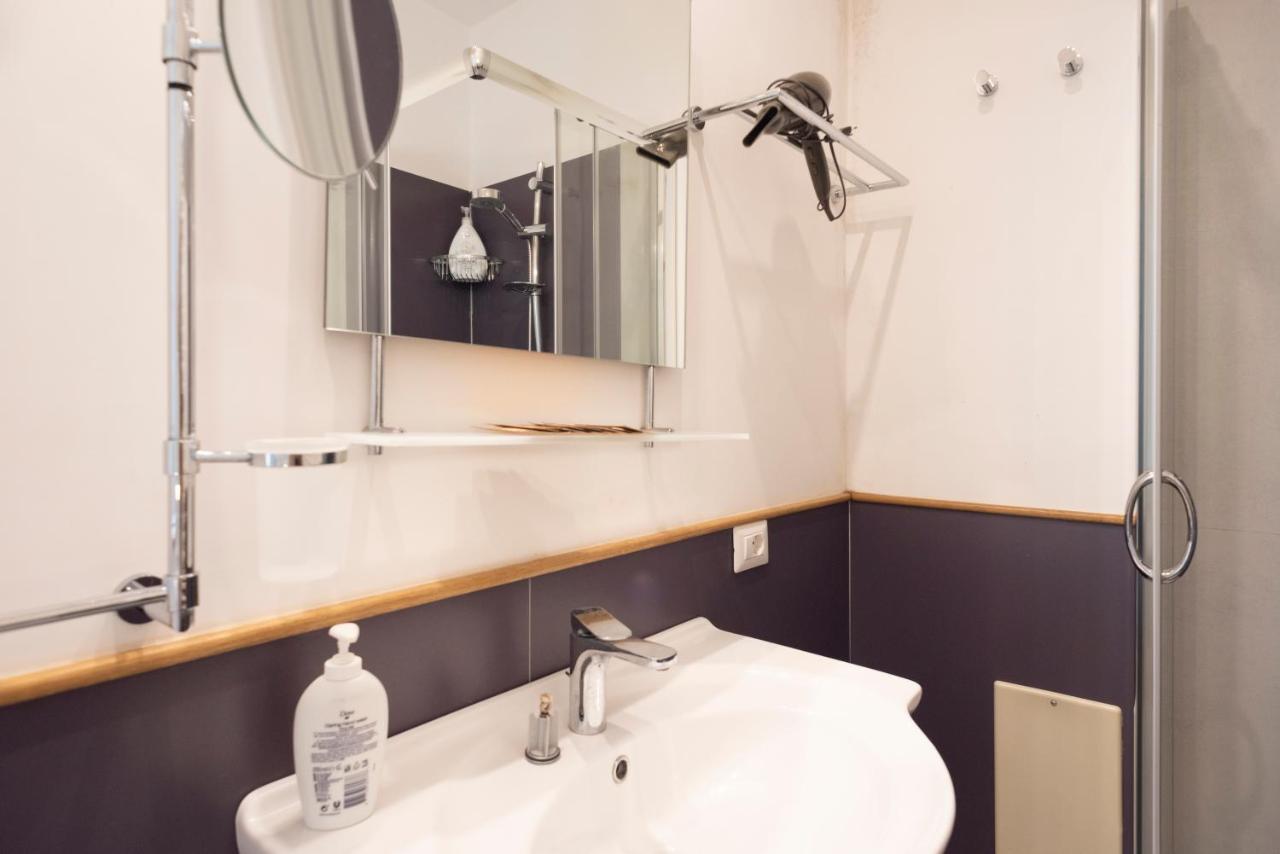Pignatelli Rooms Napoli Ngoại thất bức ảnh