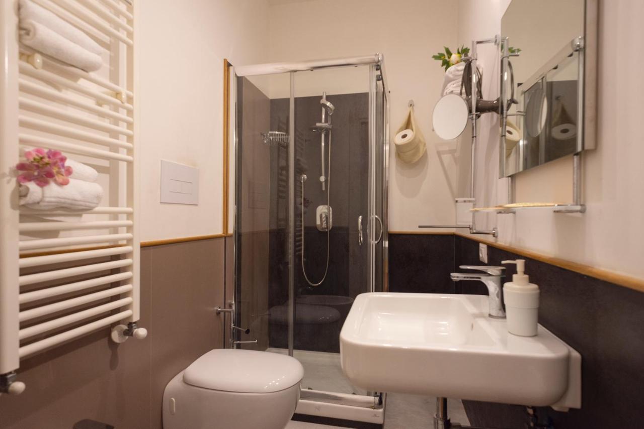 Pignatelli Rooms Napoli Ngoại thất bức ảnh